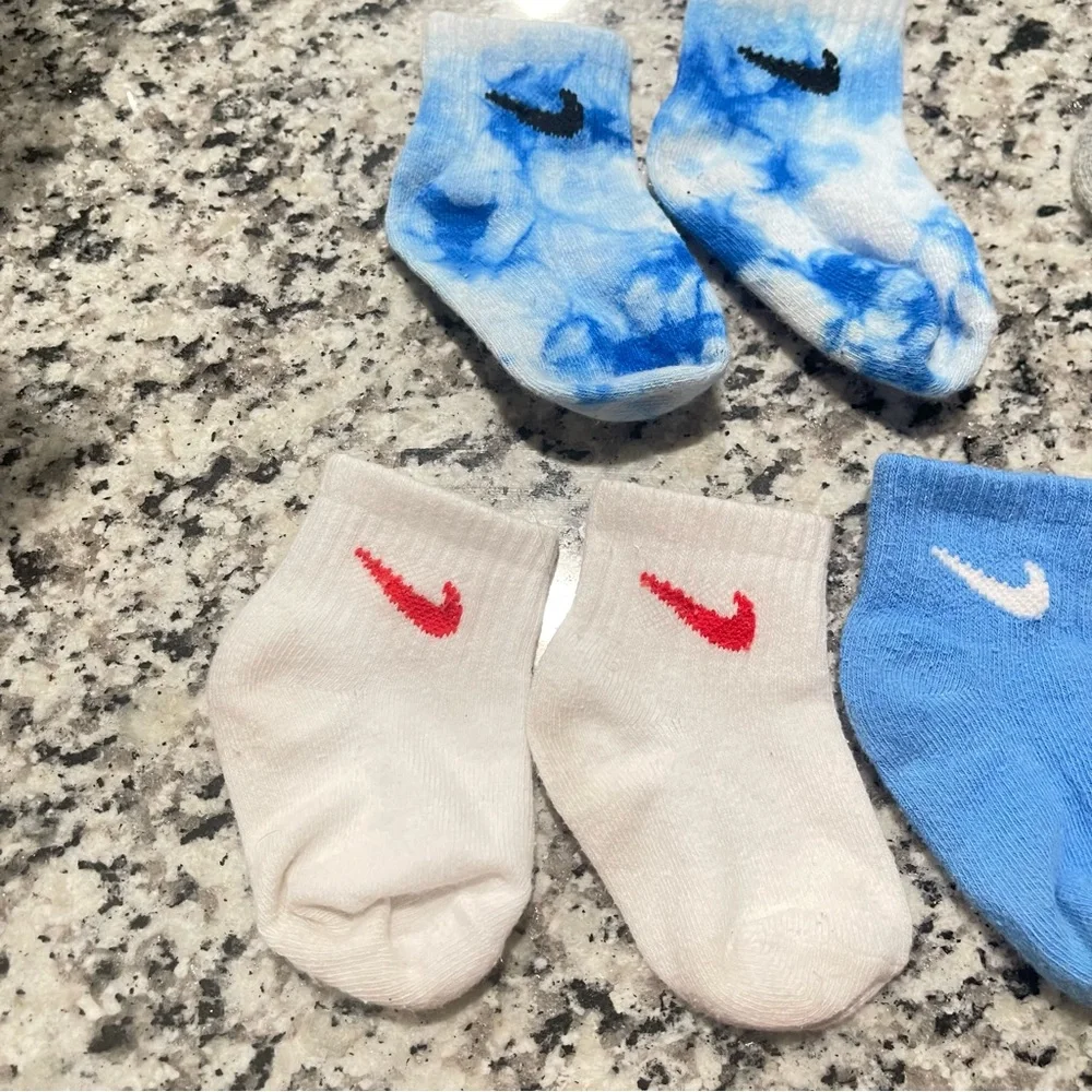 Nike Kids' Vibrant Ankle Socks Collection